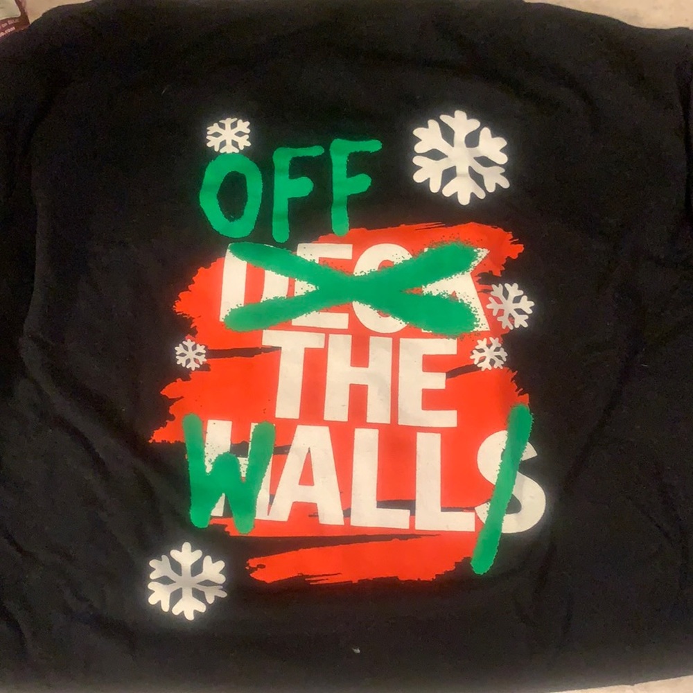 Vans Christmas Tee “Deck The Halls/ Off The Wall”